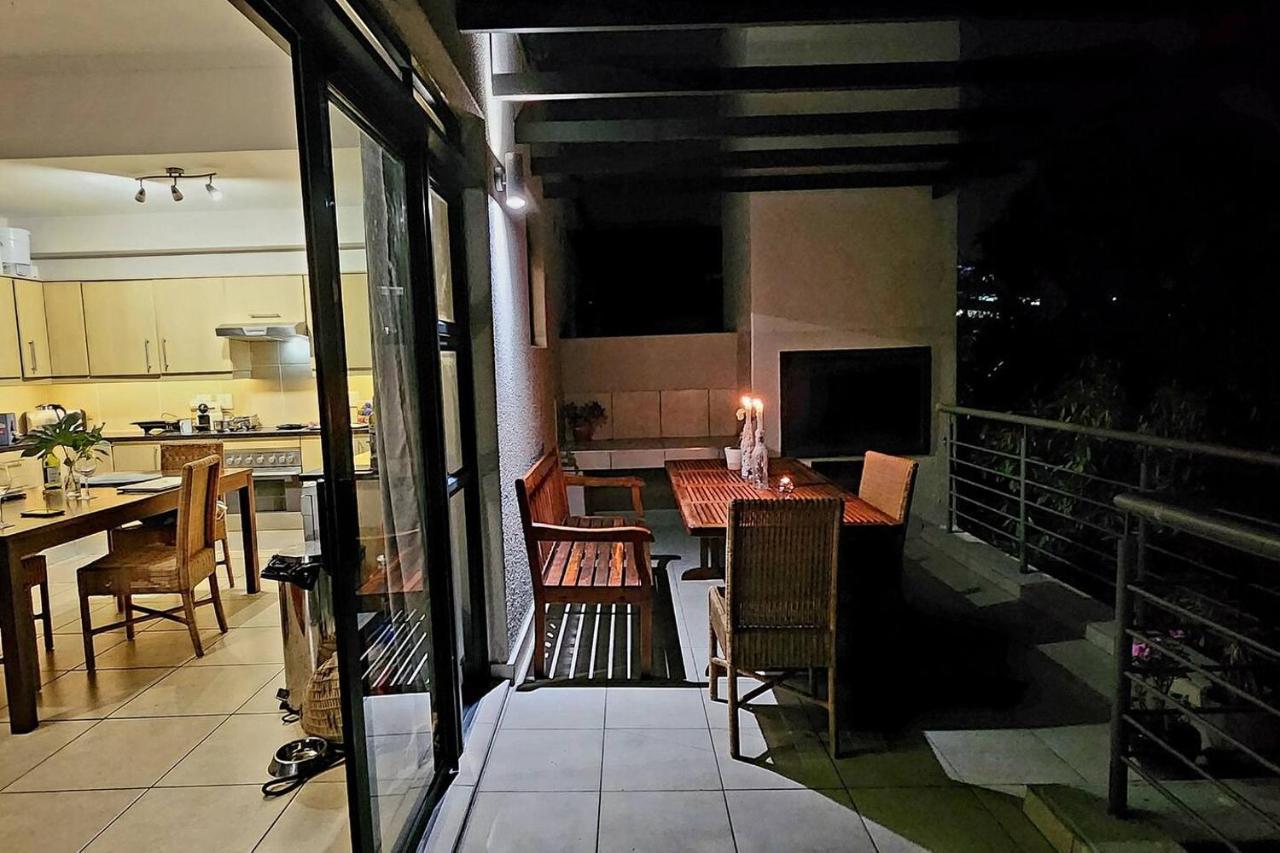 Waterside Townhouse Apartment