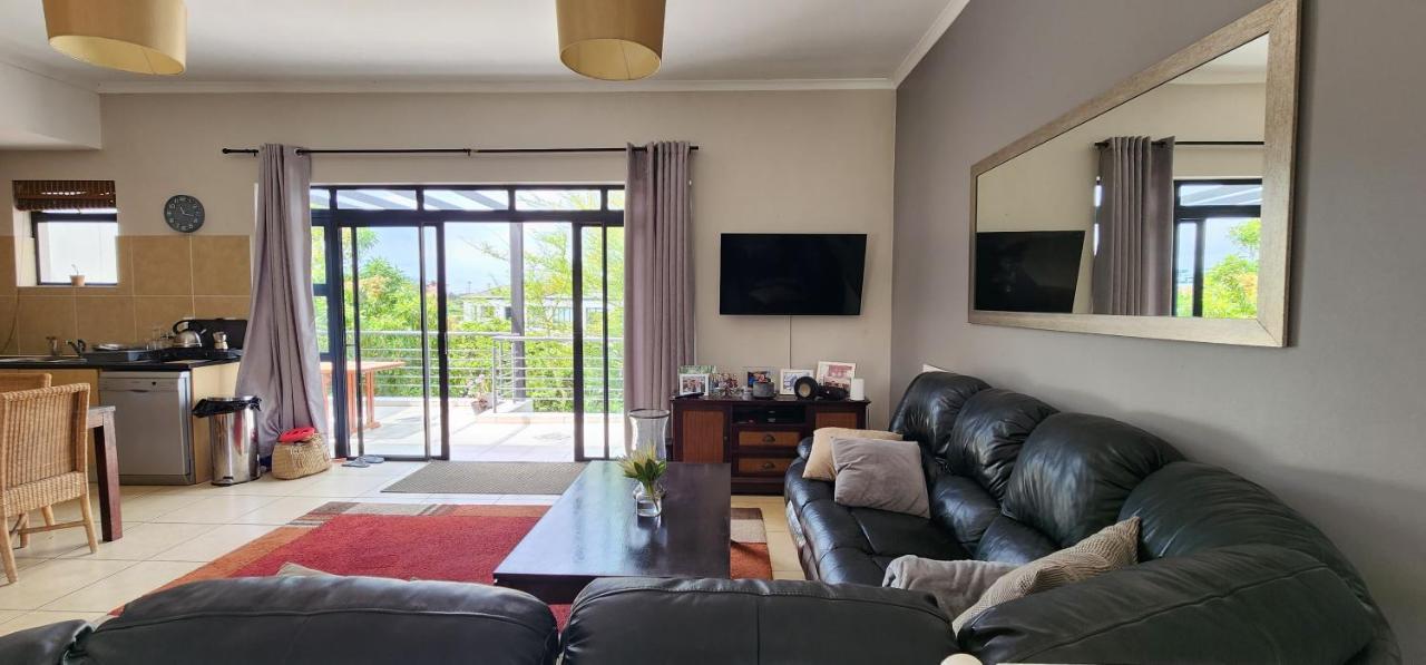 Waterside Townhouse Apartment
