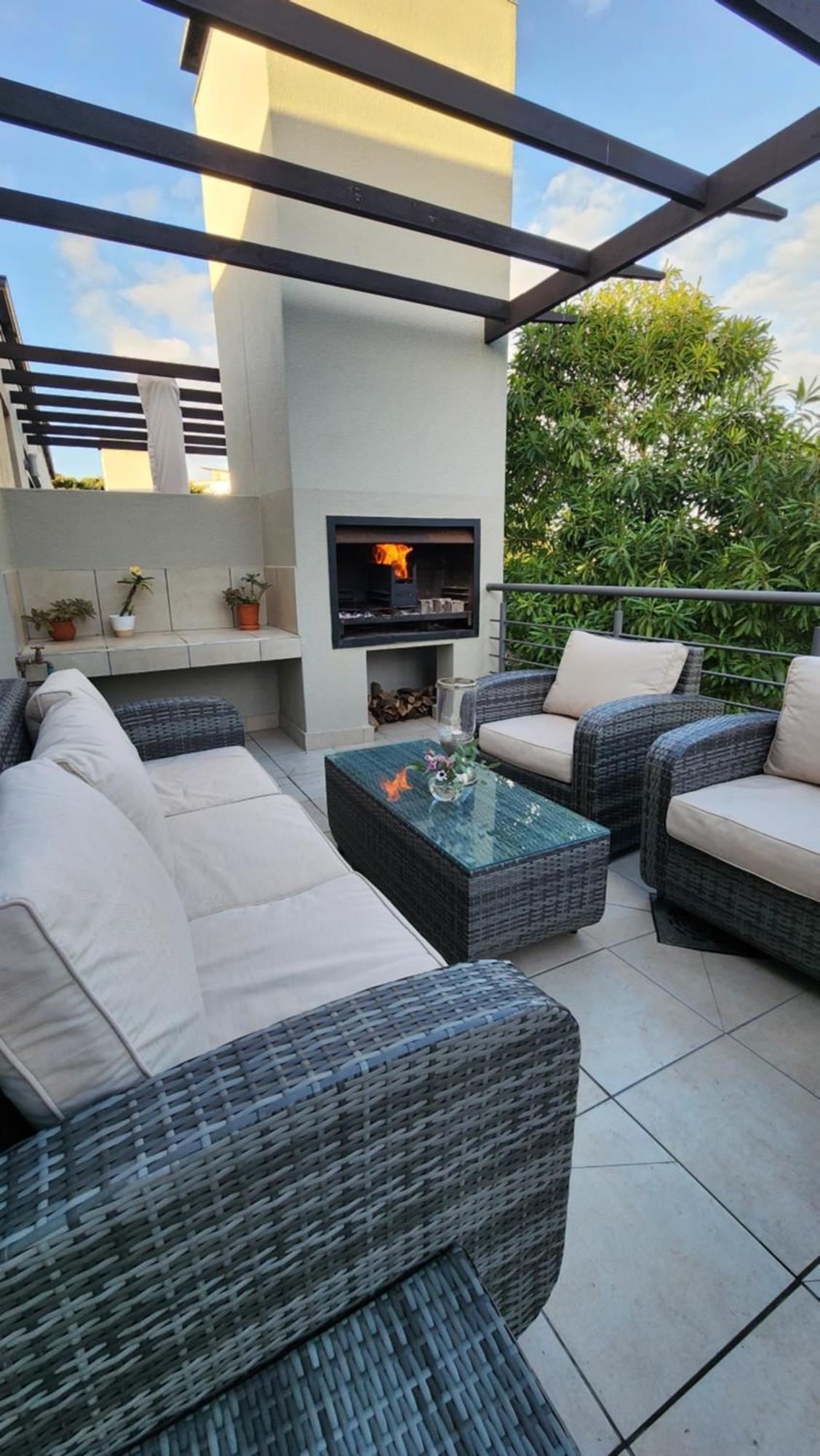Waterside Townhouse *